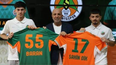 corendon alanyaspor iki futbolcuyu kadrosuna katti TSVvAyYd