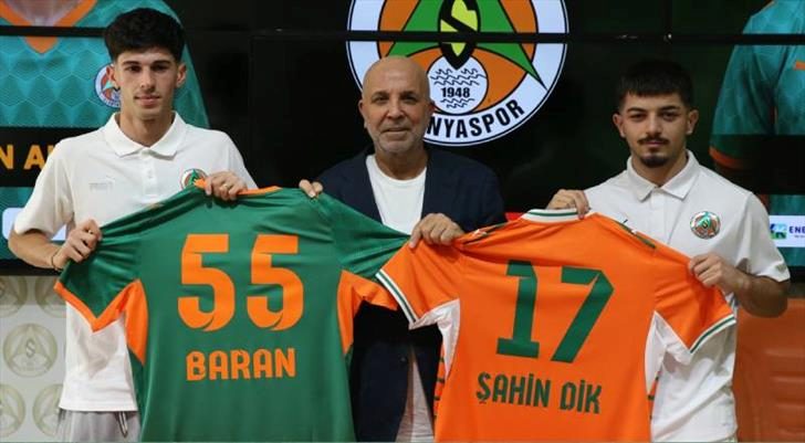 corendon alanyaspor iki futbolcuyu kadrosuna katti TSVvAyYd