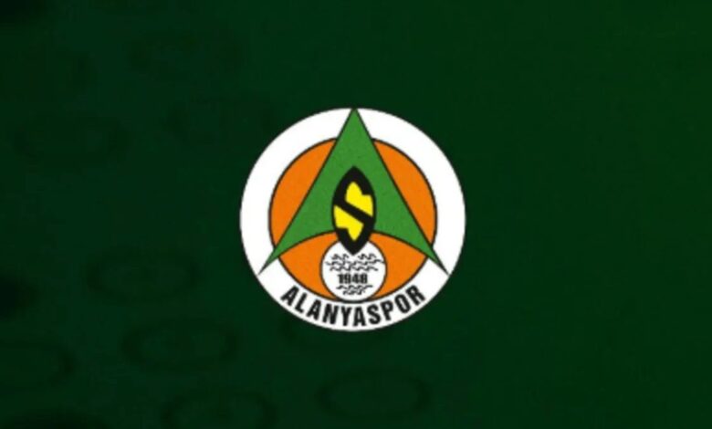 Corendon Alanyaspor'da 4 isimle yollar ayrıldı 2 corendon alanyasporda 4 isimle yollar ayrildi 3TOVeXcD