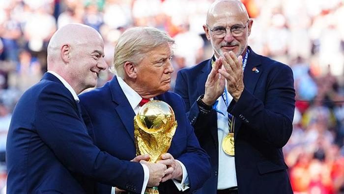 Dünya Kupası finalinde Trump krizi! Infantino’nun müdahalesi yetmedi 2 dunya kupasi finalinde trump krizi infantinonun mudahalesi yetmedi 0 NYrmsPwn