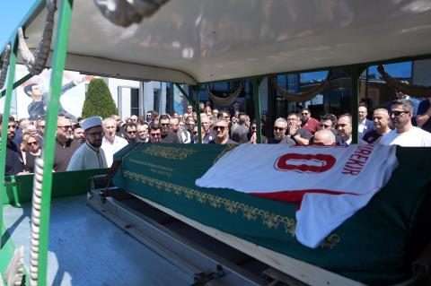 ebubekir ucar son seyahatine ugurlandi 0 nL5NAwdk