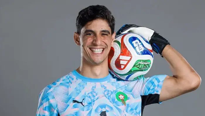 Ederson giderse yeni kaleci Kuzey Afrika'dan! Fenerbahçe'de sürpriz... 4 ederson giderse yeni kaleci kuzey afrikadan fenerbahcede surpriz 2 R5JsnCm8
