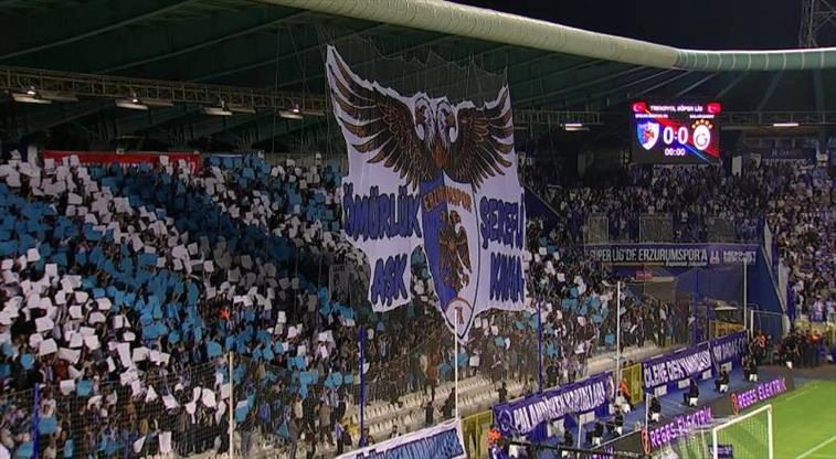 Erzurum tribünlerinden görkemli başlangıç! 1 erzurum tribunlerinden gorkemli baslangic