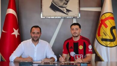 Eskişehirspor'da iki imza 6 eskisehirsporda iki imza 8SjaZEXH