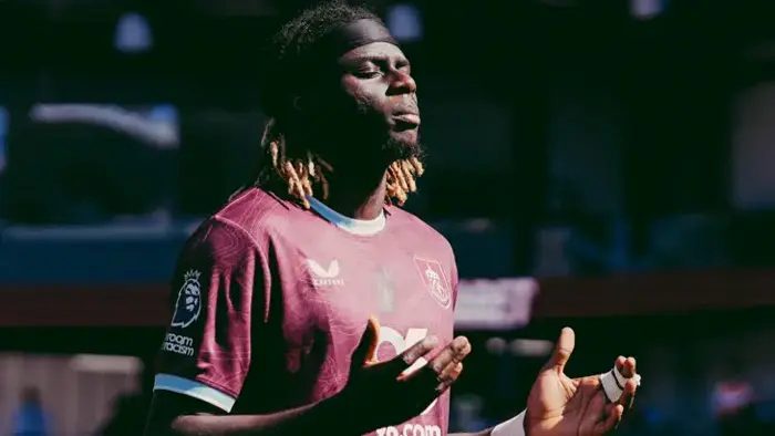Eşyalarını topladı, imzaya geliyor! Galatasaray'ın birinci transferi Lesley Ugochukwu 2 esyalarini topladi imzaya geliyor galatasarayin birinci transferi lesley ugochukwu 0 IEgUqtfP