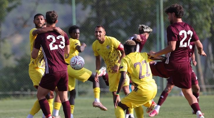 eyupspor ile bandirmaspor hazirlik macinda berabere kaldi R9EENJjk