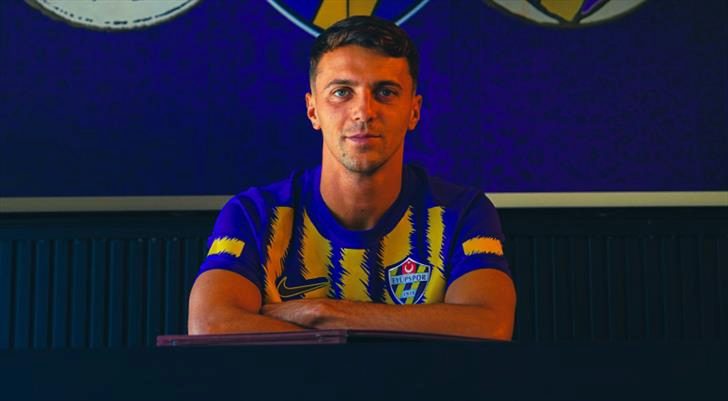 eyupspor italyan futbolcu simone giordanoyu kadrosuna katti vT5JCZS4