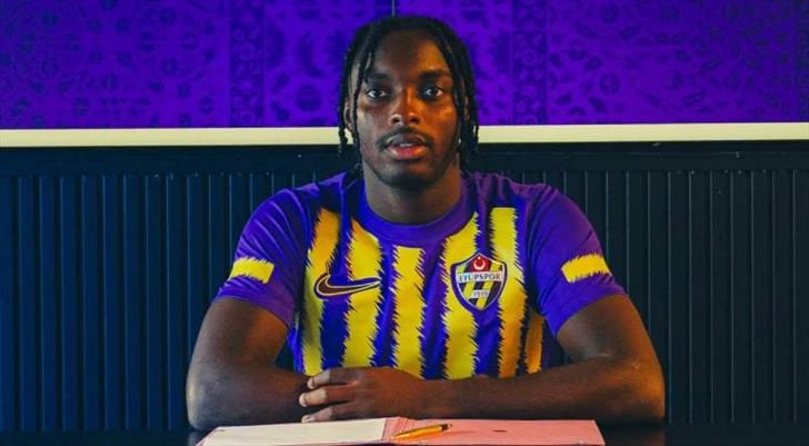 Eyüpspor, yeni forvetini açıkladı! 1 eyupspor yeni forvetini acikladi klGI1O8B