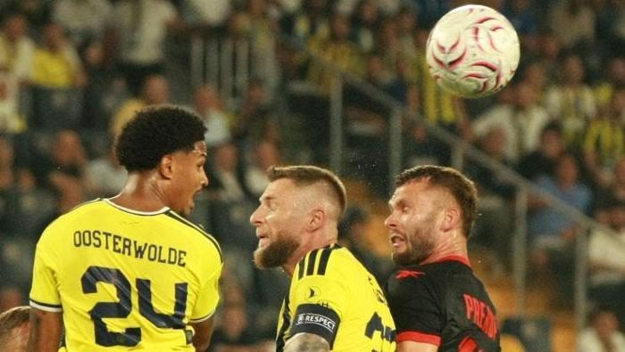 Fenerbahçe - Gornik Zabrze maçının akabinde İsmail Kartal'a tenkit: 'Rakip tahlili yanlış yapılmış' | 'Ne kadar enteresan değil mi?' 2 fenerbahce gornik zabrze macinin akabinde ismail kartala tenkit rakip tahlili yanlis yapilmis 9jrcOTdN