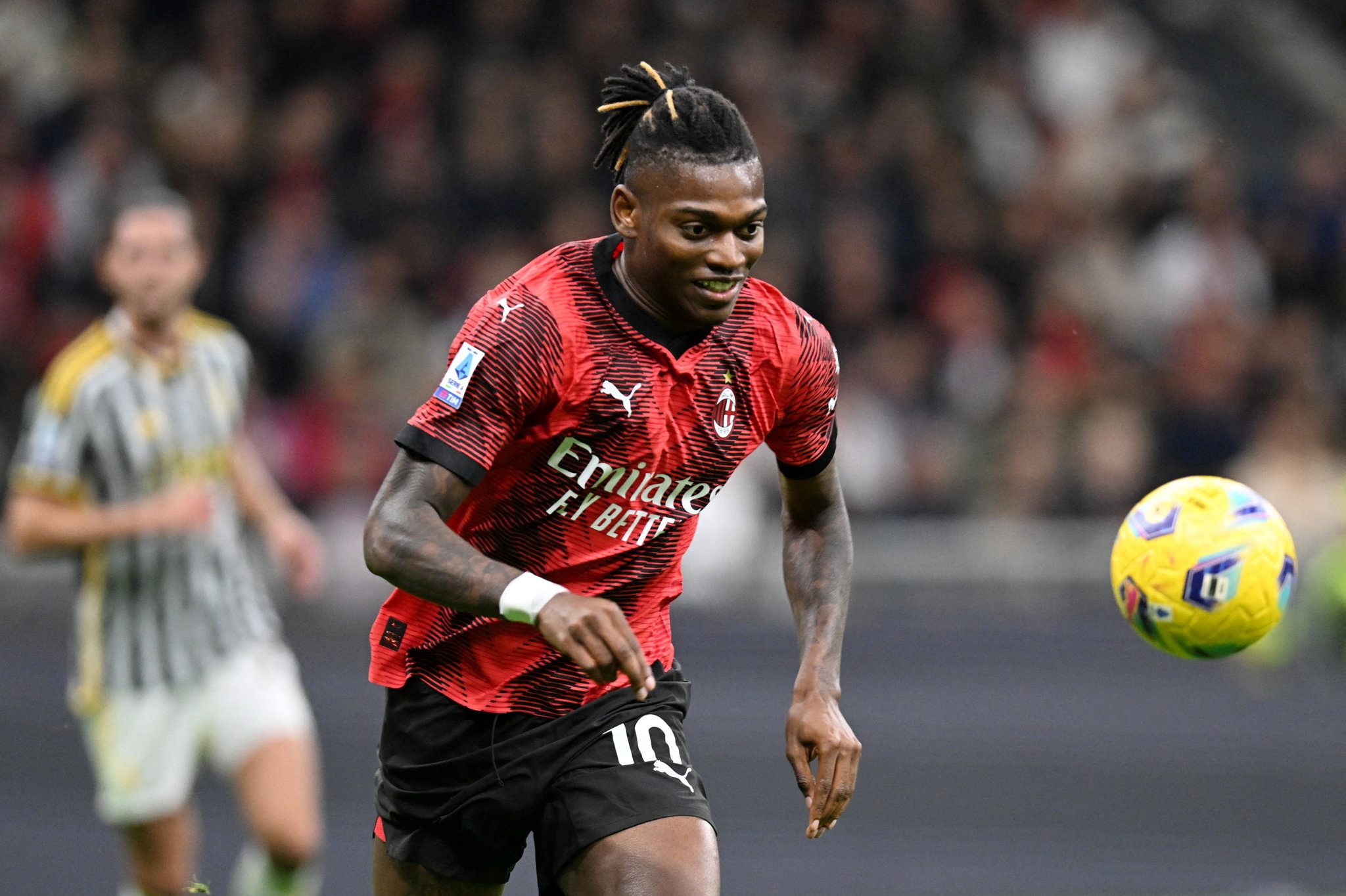 fenerbahce leao icin 2 teklifini hazirliyor transferdeki flas gelismeyi italyanlar duyurdu 5 tCr9UGz4