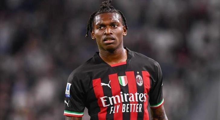 Fenerbahçe menajeriyle masaya oturacak iddiası! Galatasaray da devrede... 1 fenerbahce menajeriyle masaya oturacak iddiasi galatasaray da devrede w337UALD
