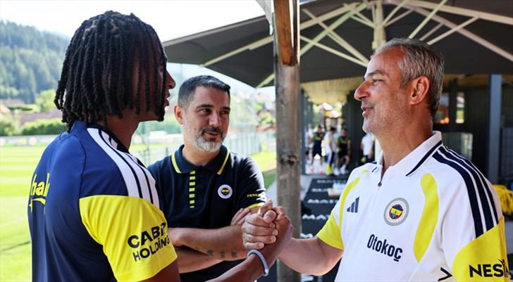 Fenerbahçe, Nathan Ake'ye kavuştu! 1 fenerbahce nathan akeye kavustu RmKINdGV