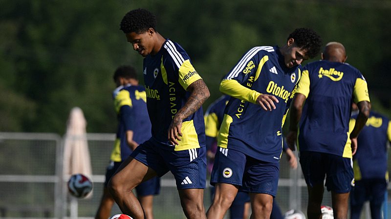 Fenerbahçe transferde gözünü karattı! Guirassy için o 5 ismin biletleri kesiliyor 12 fenerbahce transferde gozunu karatti guirassy icin o 5 ismin biletleri kesiliyor 10 2TXz6OgX
