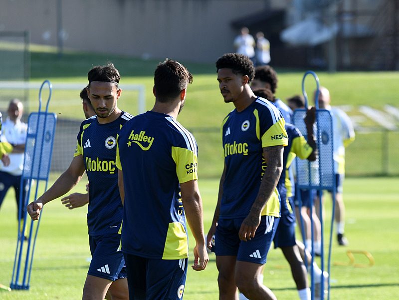 Fenerbahçe transferde gözünü karattı! Guirassy için o 5 ismin biletleri kesiliyor 11 fenerbahce transferde gozunu karatti guirassy icin o 5 ismin biletleri kesiliyor 9 sTk4FiUB
