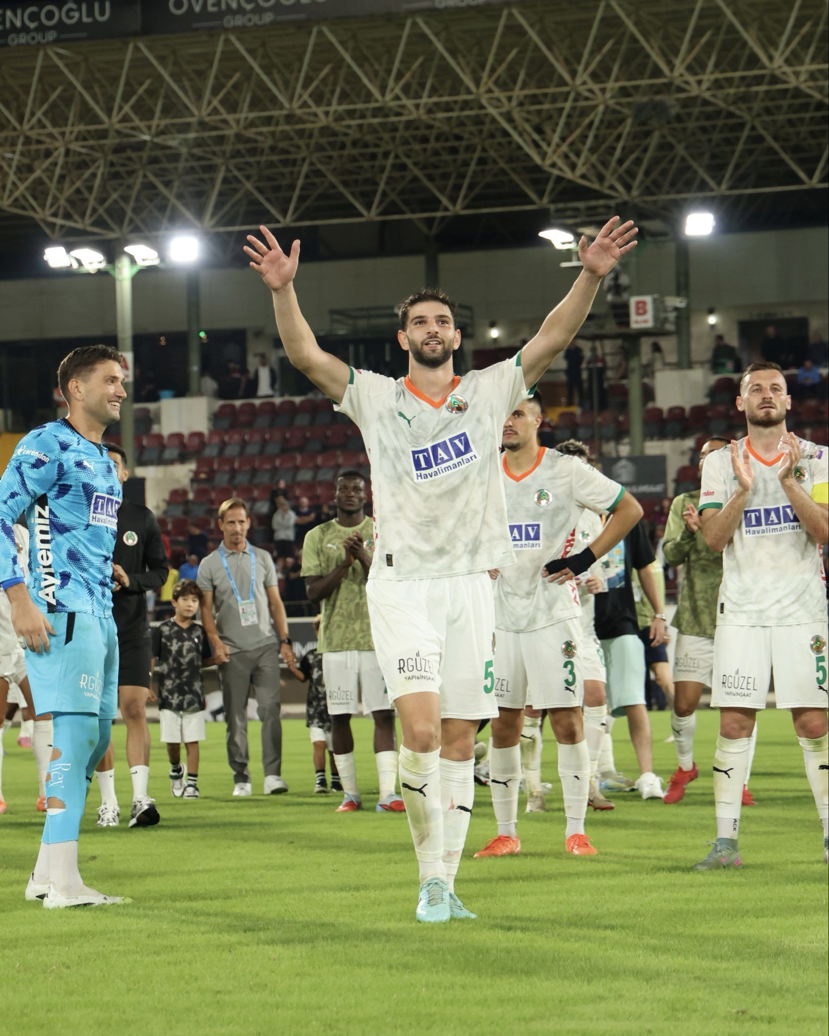 fenerbahce transferi bitirmek uzere iste yildiz oyuncu icin istenen bonservis 7 ZkVjlGfm