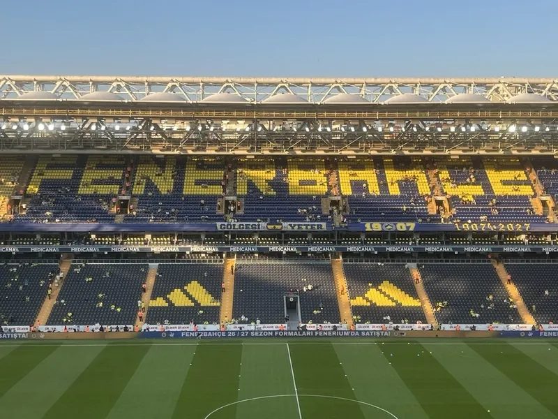 fenerbahce tribunlerinde buyuk degisim 0 DmmljBOa