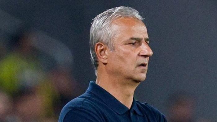 Fenerbahçe'de Amrabat için dev yarış! Suudiler sıraya girdi 2 fenerbahcede amrabat icin dev yaris suudiler siraya girdi 0 jHewGUey