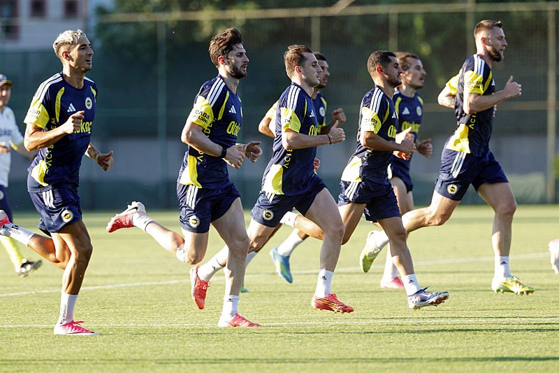 fenerbahcede ayrilik an meselesi ismail kartal kalsin demisti lakin 0 UqfuOyNJ
