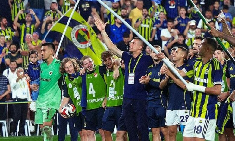 Fenerbahçe'de ayrılık! Lider şahsen açıkladı: Yanıtını bekliyoruz 1 fenerbahcede ayrilik lider sahsen acikladi yanitini bekliyoruz VFY2hGQF