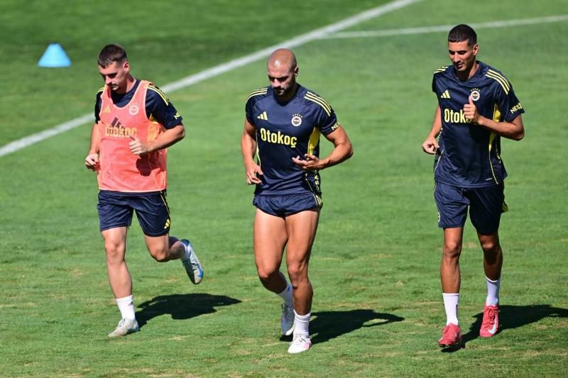fenerbahcede aziz yildirimdan o teklife jet suratinda ret ekipten ayrilmasi bekleniyordu 9 BRGTkG5Z