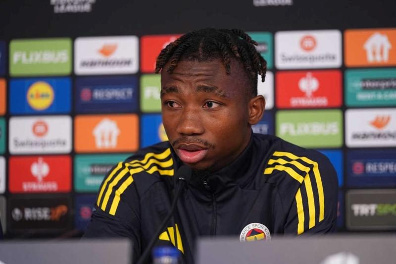 fenerbahcede dorgeles neneye 2 talip var ismail kartalin karari 2 rqUHnfX6