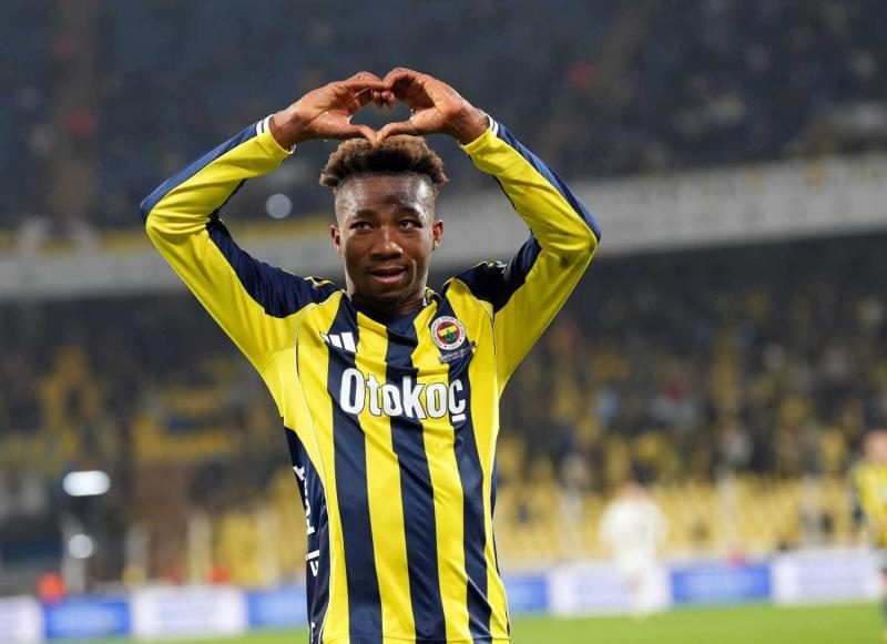 fenerbahcede dorgeles neneye 2 talip var ismail kartalin karari 5 nGEONPZE