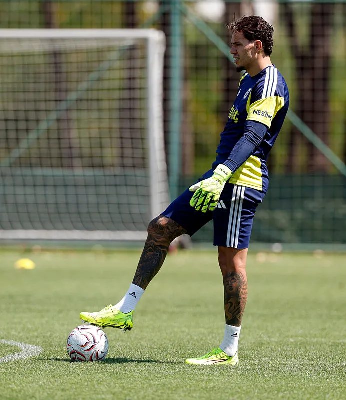 Fenerbahçe'de Ederson'un yeri Lukaku'nun arkadaşı ile dolacak! 6 fenerbahcede edersonun yeri lukakunun arkadasi ile dolacak 4 rebg4CL3