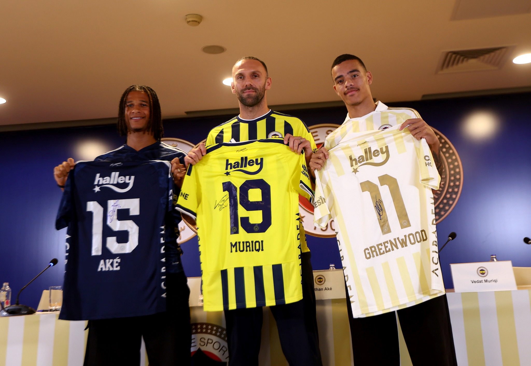 fenerbahcede gornik maci sonrasi birinci ayrilik gerceklesiyor kartalin en cok muhlet verdigi isimlerdendi 1 8iQgaWVA
