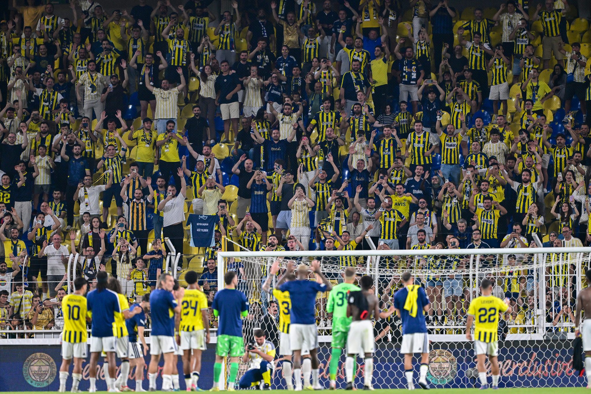 fenerbahcede gornik maci sonrasi birinci ayrilik gerceklesiyor kartalin en cok muhlet verdigi isimlerdendi 4 yiNAJpzz