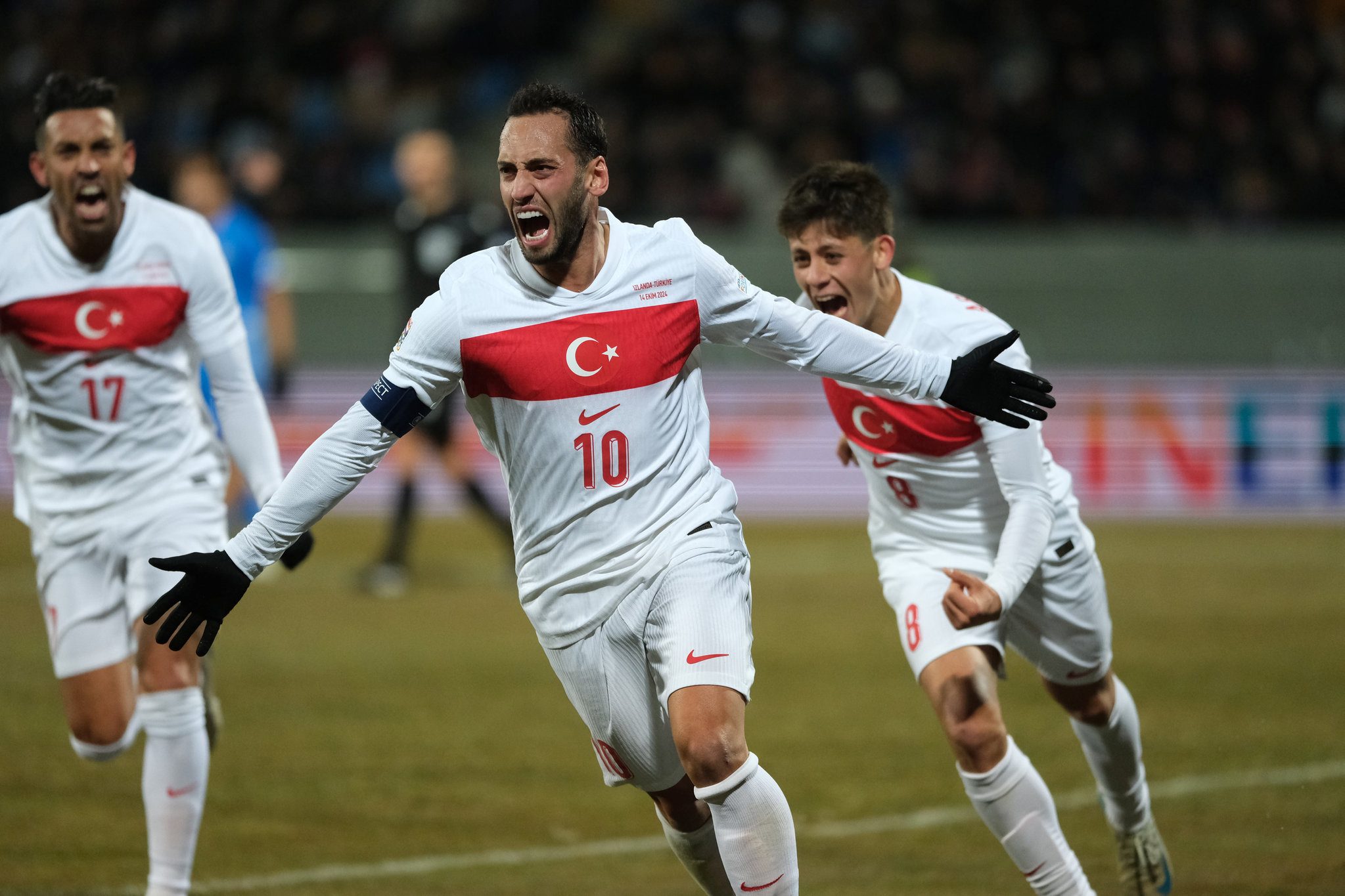 fenerbahcede hakan calhanoglu transferi icin kritik tarih muhakkak oldu 6 pnHRgWdP