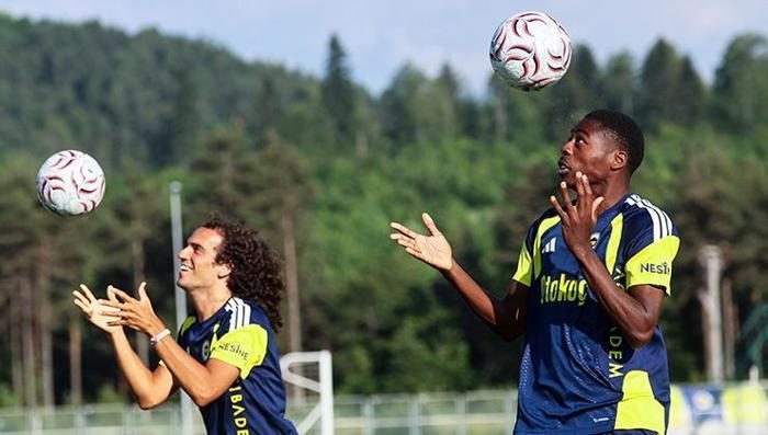 Fenerbahçe'de imza an problemiyken sürpriz tercih! Malang Sarr kararı 5 fenerbahcede imza an problemiyken surpriz tercih malang sarr karari 3 6ig1dUvD