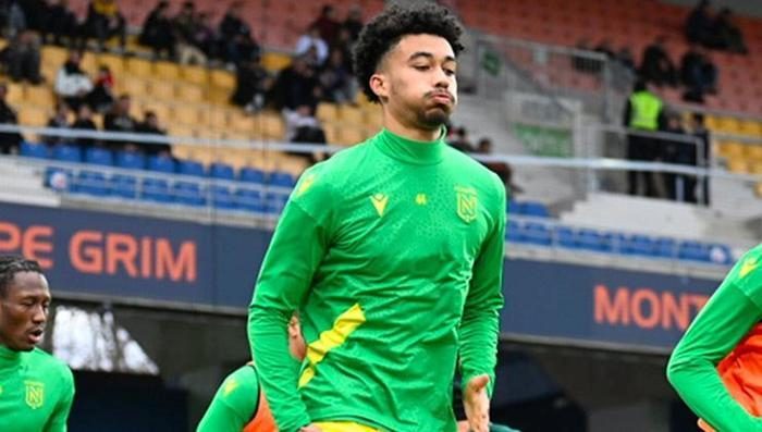 Fenerbahçe'de imza an problemiyken sürpriz tercih! Malang Sarr kararı 8 fenerbahcede imza an problemiyken surpriz tercih malang sarr karari 6 HS74KPZK