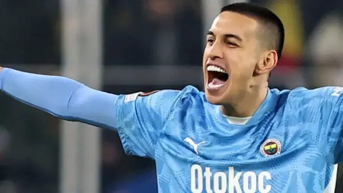 Fenerbahçe'de İsmail Kartal 9 ismin biletini kesti! Hem kasa dolacak hem de takım rahatlayacak 7 fenerbahcede ismail kartal 9 ismin biletini kesti hem kasa dolacak hem de takim rahatlayacak EOldyGH8