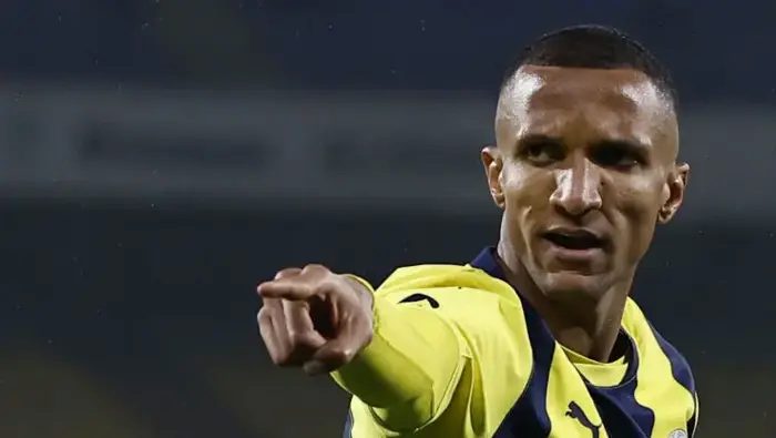 Fenerbahçe'de İsmail Kartal 9 ismin biletini kesti! Hem kasa dolacak hem de takım rahatlayacak 10 fenerbahcede ismail kartal 9 ismin biletini kesti hem kasa dolacak hem de takim rahatlayacak Q3H5dtF9