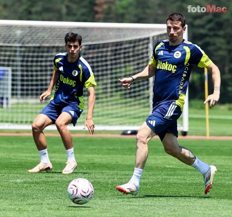 Fenerbahçe'de İsmail Kartal neşteri vurdu! 8 futbolcuyu listeden çıkardı 6 fenerbahcede ismail kartal nesteri vurdu 8 futbolcuyu listeden cikardi 4 djPG2iUb
