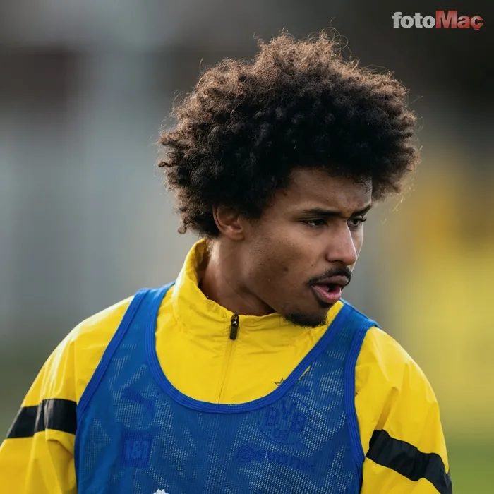fenerbahcede karim adeyemi gelismesi 5 yillik imzaliyor 4 GzQMRRTZ