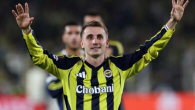 Fenerbahçe'de Kerem Aktürkoğlu'nun babalık sevinci 4 fenerbahcede kerem akturkoglunun babalik sevinci FVGGzeQs