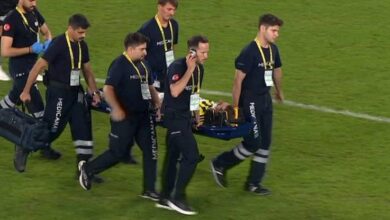 Fenerbahçe'de korkutan sakatlık! Sedyeyle çıktı 5 fenerbahcede korkutan sakatlik sedyeyle cikti peeY57XT