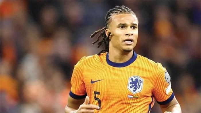 Fenerbahçe'de Nathan Ake transferinin perde arkası! 'Bir saniye bile düşünme' 2 fenerbahcede nathan ake transferinin perde arkasi bir saniye bile dusunme 0 rOnl1plB
