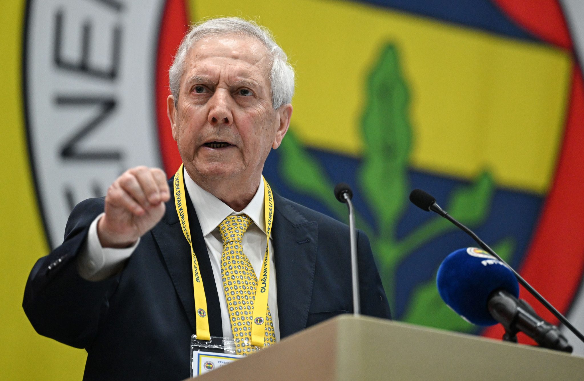 fenerbahcede surpriz ayrilik ihtimali devre arasinda gelmisti 1 pnsZBq9q