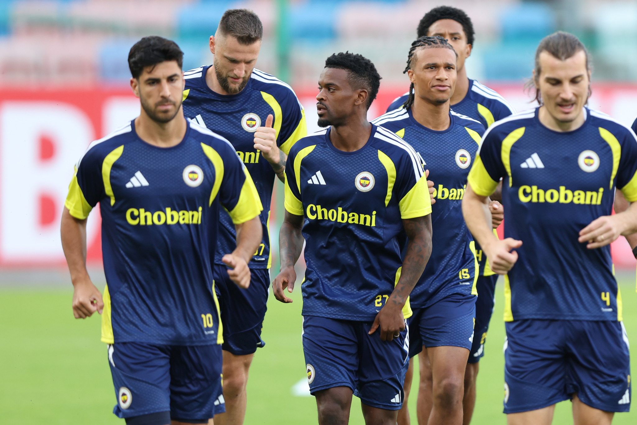 fenerbahcede surpriz ayrilik ihtimali devre arasinda gelmisti 3 yfhgtIhi