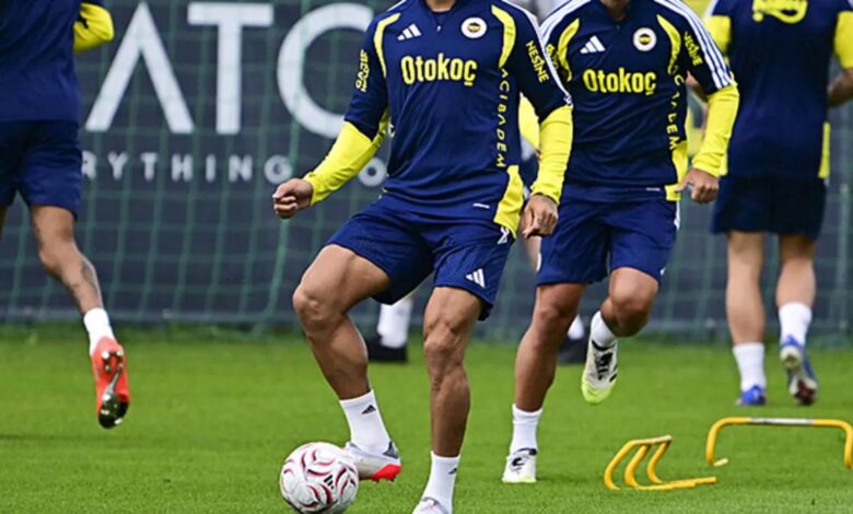 fenerbahcede takim operasyonu beklenen veda gerceklesiyor 2ms1j28Z