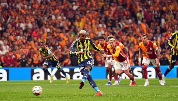 Fenerbahçe'de Talisca şoku! Teklif sonrası ayrılık kararı 6 fenerbahcede talisca soku teklif sonrasi ayrilik karari 4 pvbdIzC9