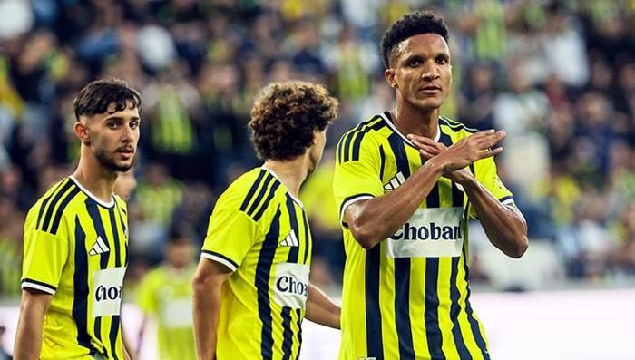 Fenerbahçe'de tarihi temizlik! En az 9 yıldız gidiyor 4 fenerbahcede tarihi temizlik en az 9 yildiz gidiyor 2 PlYXkvvz
