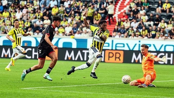 Fenerbahçe'de tarihi temizlik! En az 9 yıldız gidiyor 5 fenerbahcede tarihi temizlik en az 9 yildiz gidiyor 3 EGArWkGn