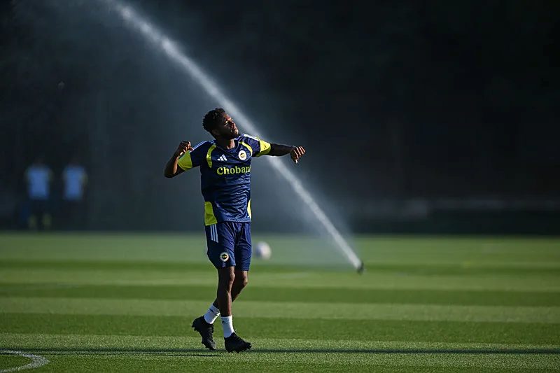 fenerbahcede transfer gundemi gabriel martinelli 1 YnF777RF