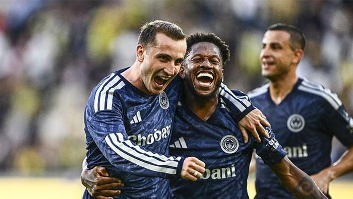 Fenerbahçe'de yaprak dökümü! 4 yıldıza kanca 5 fenerbahcede yaprak dokumu 4 yildiza kanca 3 RPESWZSU