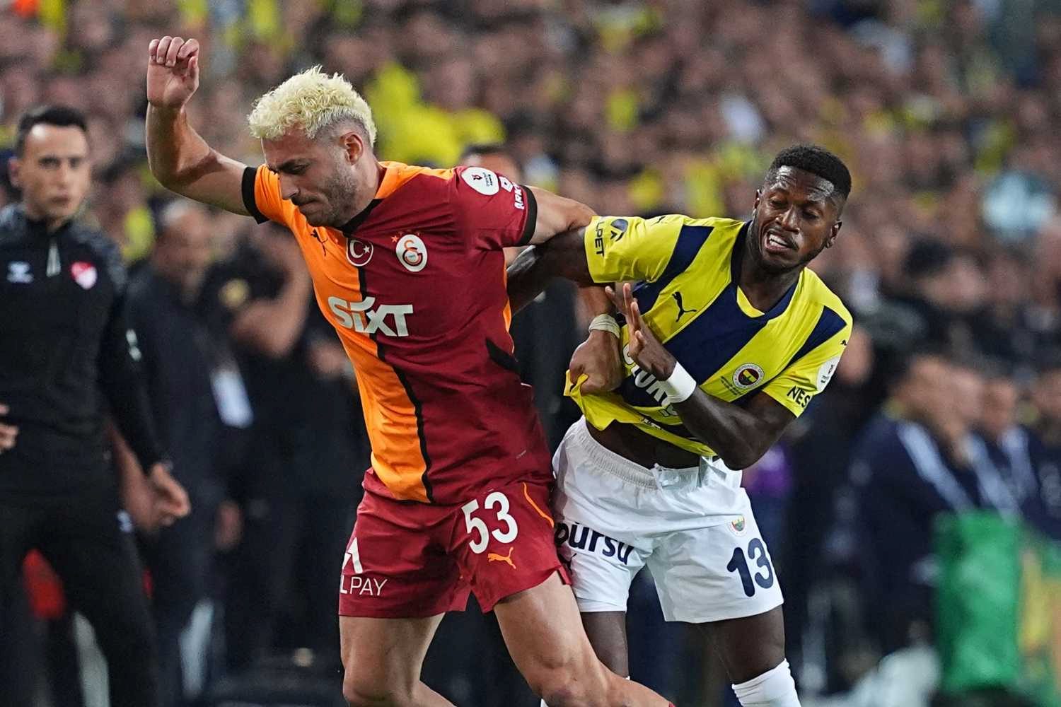 Fenerbahçe'den ayrılacak mı? İsmail Kartal'ın gözdesinin kontrat feshi gündemde 11 fenerbahceden ayrilacak mi ismail kartalin gozdesinin kontrat feshi gundemde 9 T3v57mHB