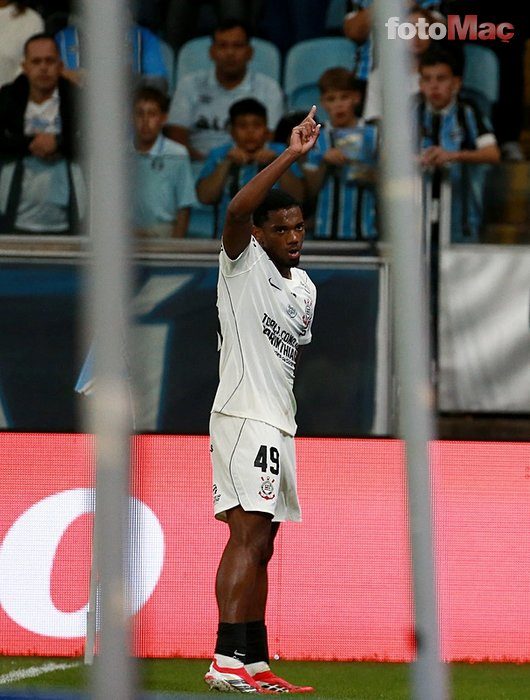 Fenerbahçe'den Brezilya çıkarması! 20'lik orta saha gündemde 10 fenerbahceden brezilya cikarmasi 20lik orta saha gundemde 8 ULBXdsAT