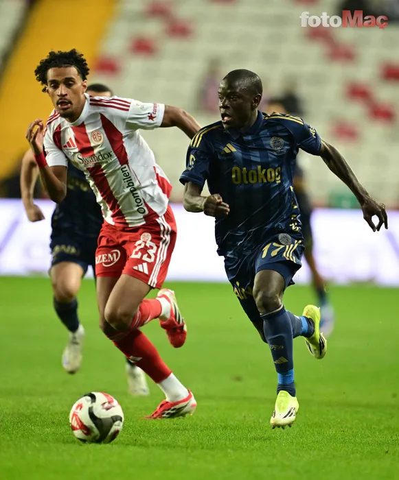 Fenerbahçe'den flaş karar! N'Golo Kante... 7 fenerbahceden flas karar ngolo kante 5 ranzSS5C